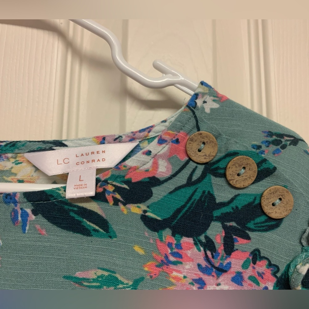 LC Lauren Conrad green floral long sleeve shirt buttons womens size L Large EUC - Picture 4 of 12